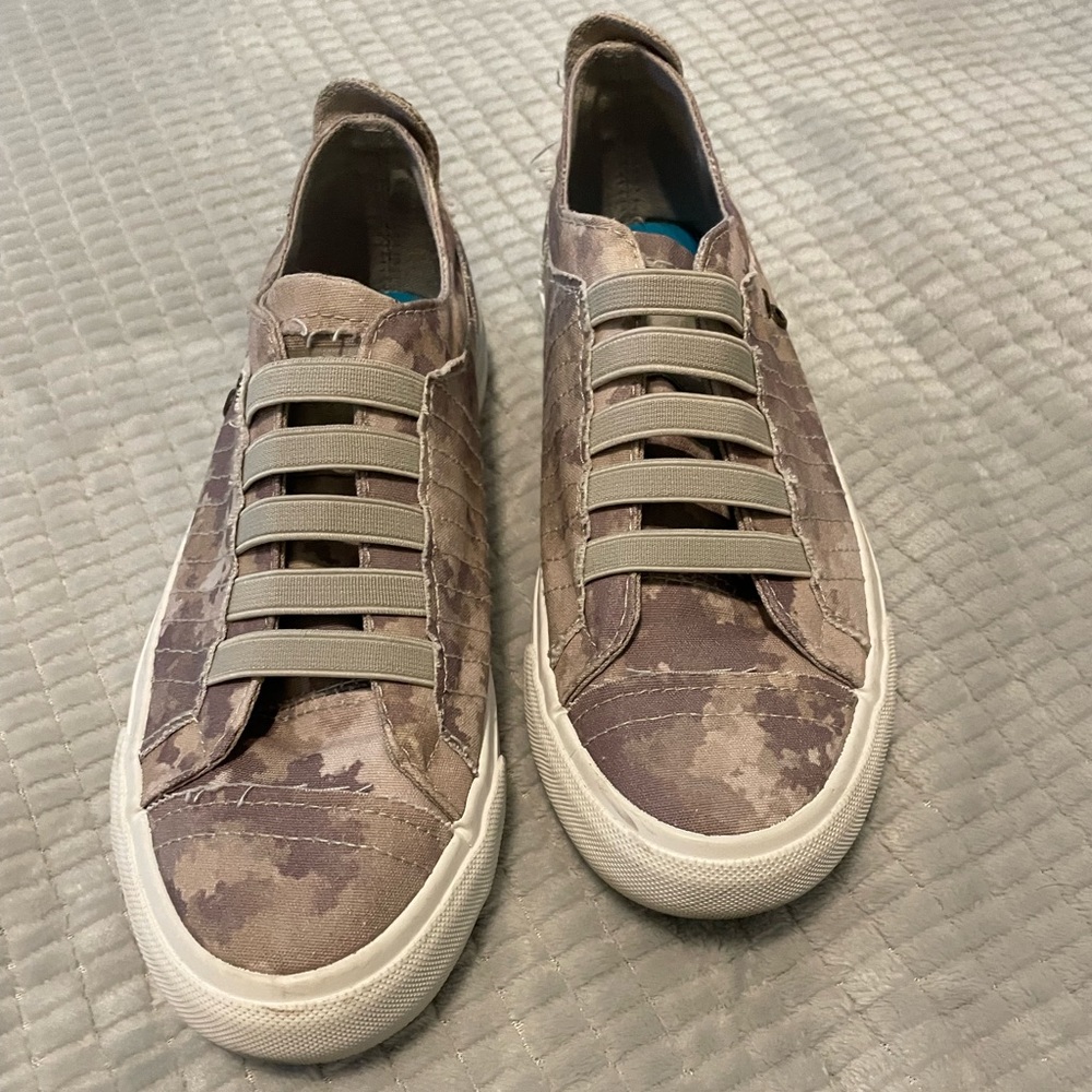 Blowfish sneakers